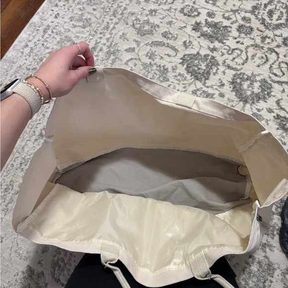 Nike Beige and Gray Tote Bag - Picture 3 of 3